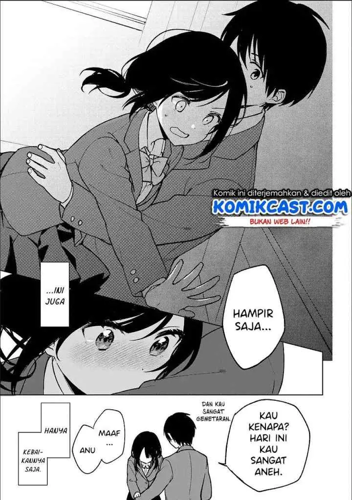 Chikan Saresou ni Natteiru S-kyuu Bishoujo wo Tasuketara Tonari no Seki no Osanajimi datta chapter 15 halaman 13
