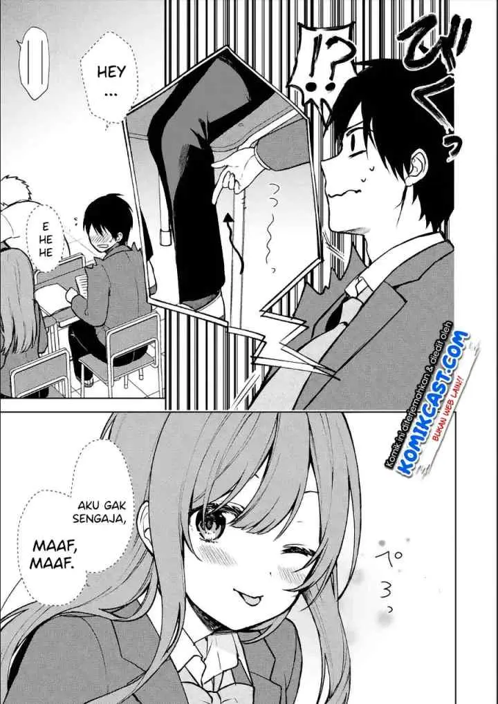 Chikan Saresou ni Natteiru S-kyuu Bishoujo wo Tasuketara Tonari no Seki no Osanajimi datta chapter 11 halaman 6