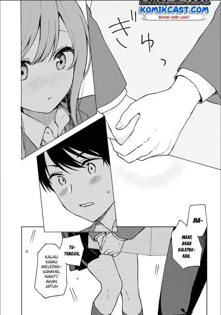Chikan Saresou ni Natteiru S-kyuu Bishoujo wo Tasuketara Tonari no Seki no Osanajimi datta chapter 14 halaman 7